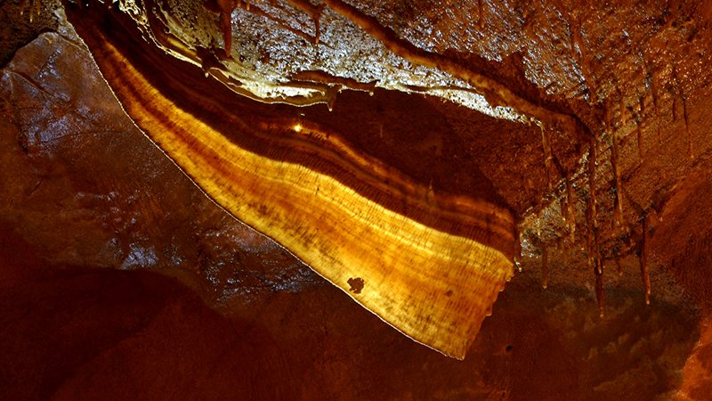 Cave bacon formation