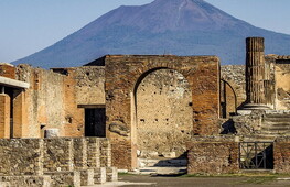 I Papiri di Ercolano svelano i loro segreti grazie all'intelligenza artificiale