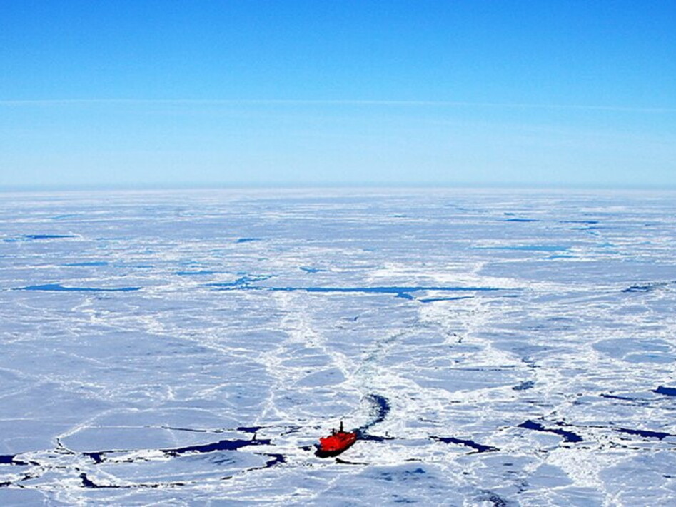 Dopo 13 mesi alla deriva tra i ghiacci dell'Artico, è tornata in porto Polarstern