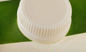 SPlastica, la startup che trasforma il latte scaduto in plastica