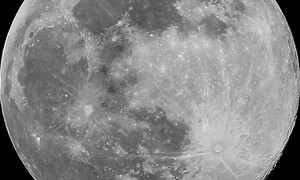 Wet moon, lucky moon