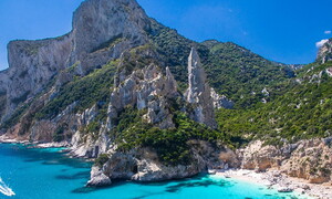 Estate 2022, un bagno caldo nel Mediterraneo