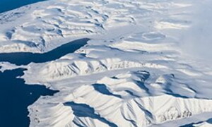 Which is coldest, the Arctic or Antarctica?