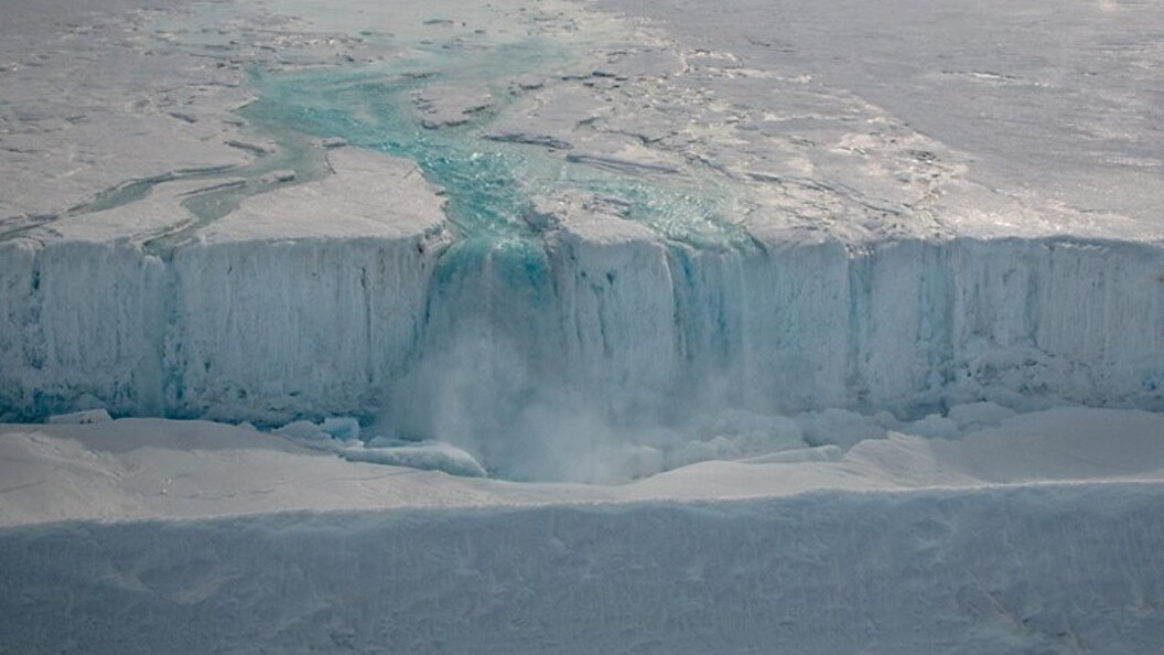 Cascata nel Mare di Ross (Drygalski Ice)
