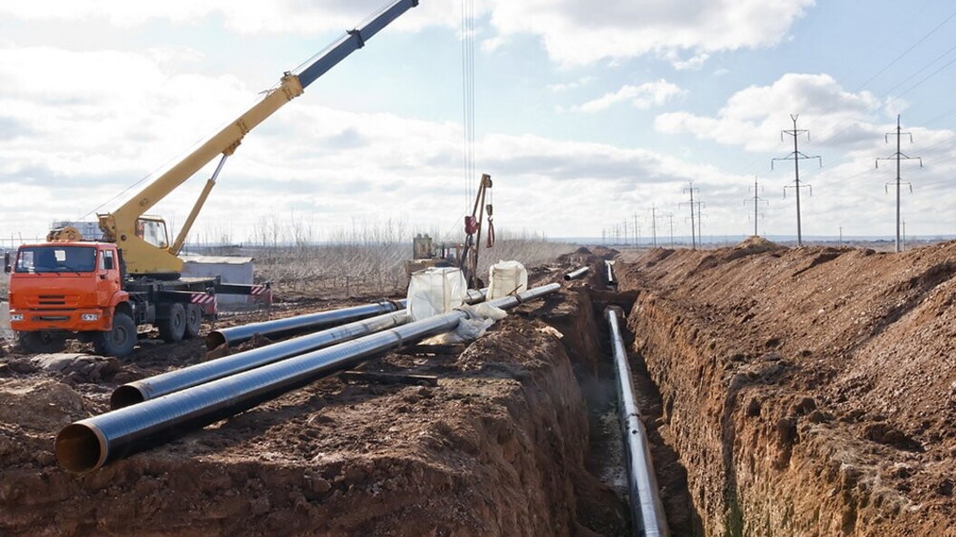 Costruzione di un oleodotto interrato