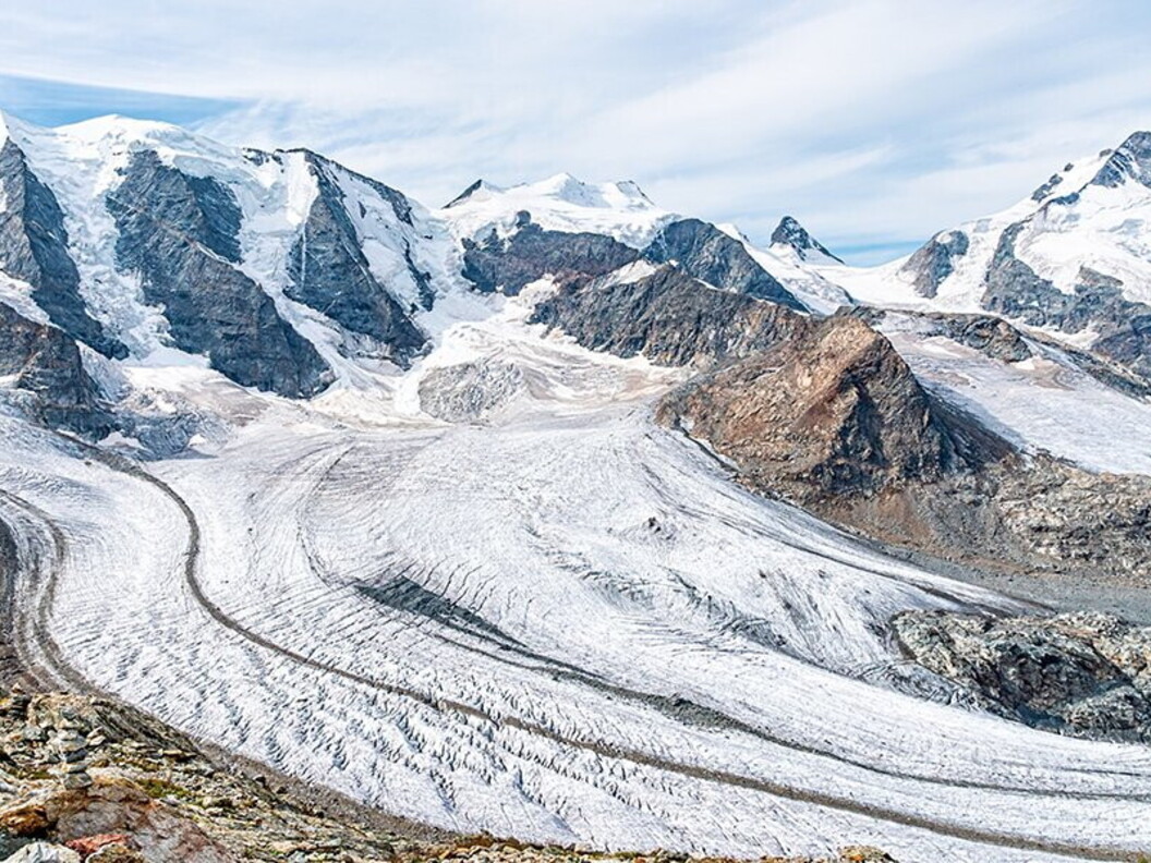 Grotta artificiale nel ghiacciaio Langjö