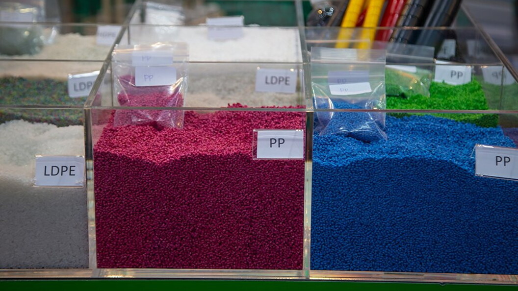 Granuli di polimeri plastici