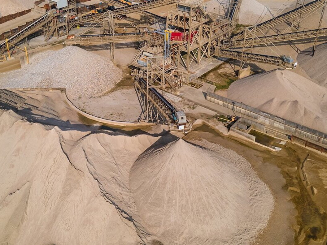 Estrazione di sabbia e ghiaia