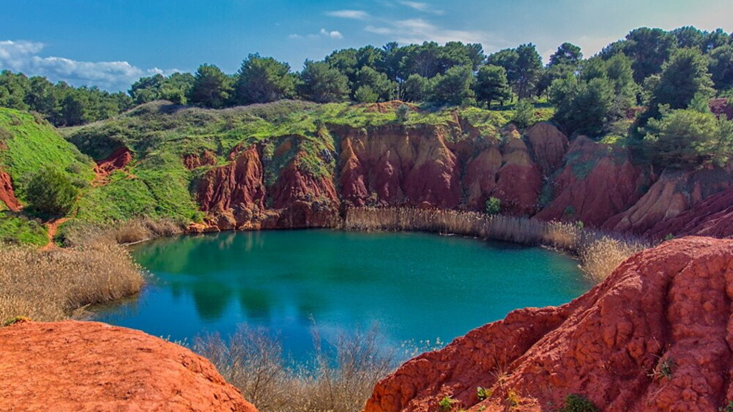 Cava di bauxite