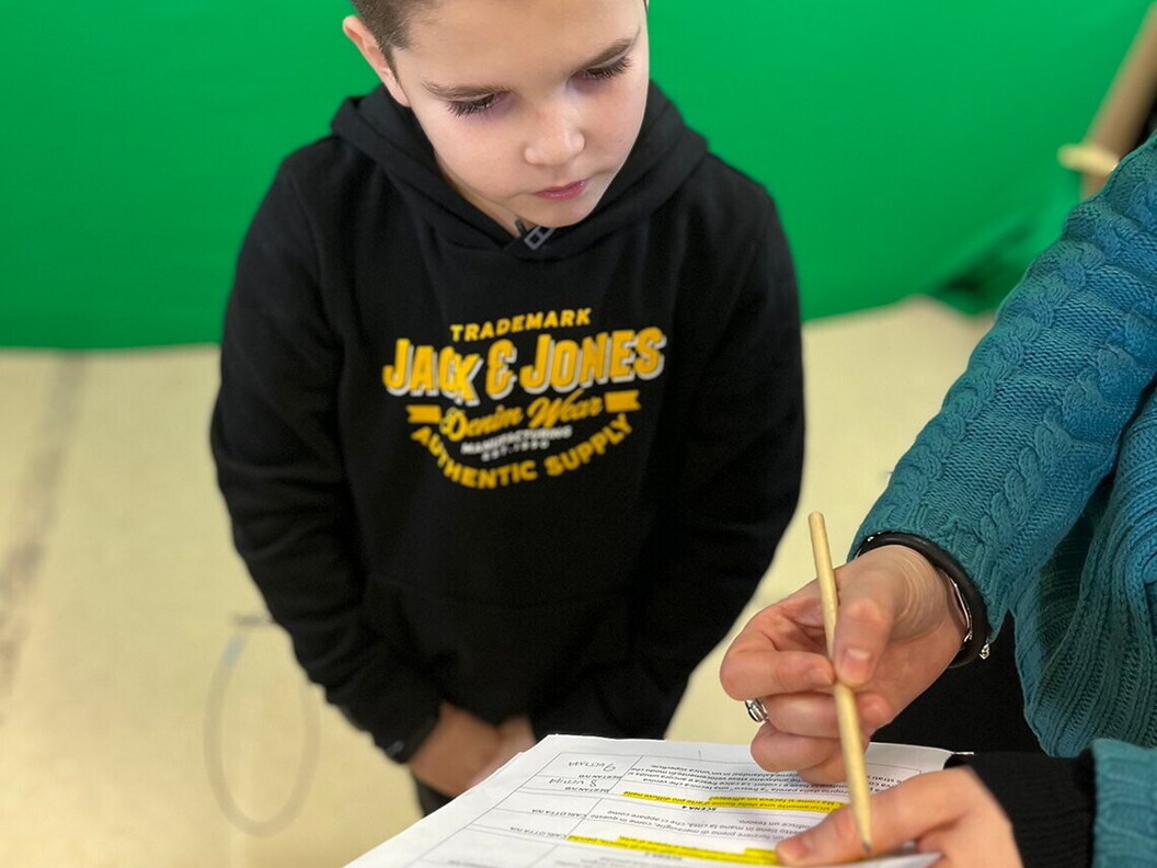 Ecco i bambini della 4^A e della 4^B all’opera!