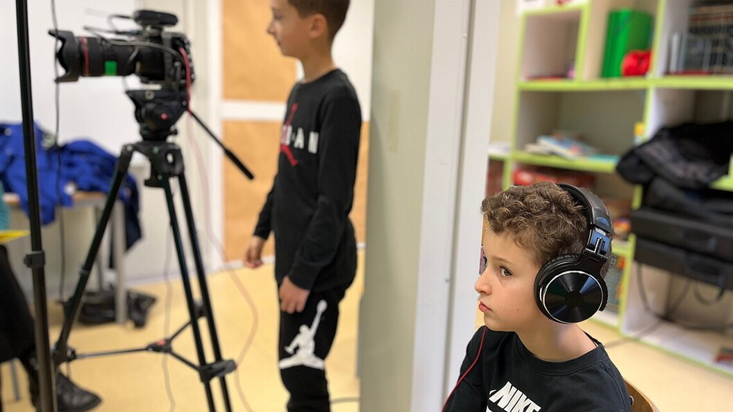 Ecco i bambini della 4^A e della 4^B all’opera!