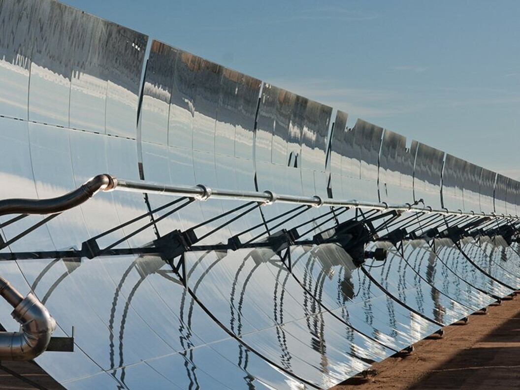 Specchi parabolici lineari