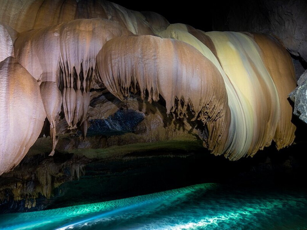Concrezione a “baldacchino”