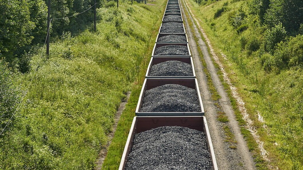 Trasporto del carbone su rotaia