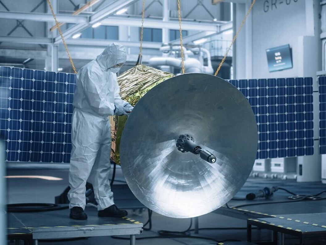 Costruzione di un satellite