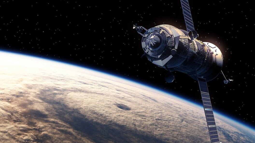 Satellite in orbita