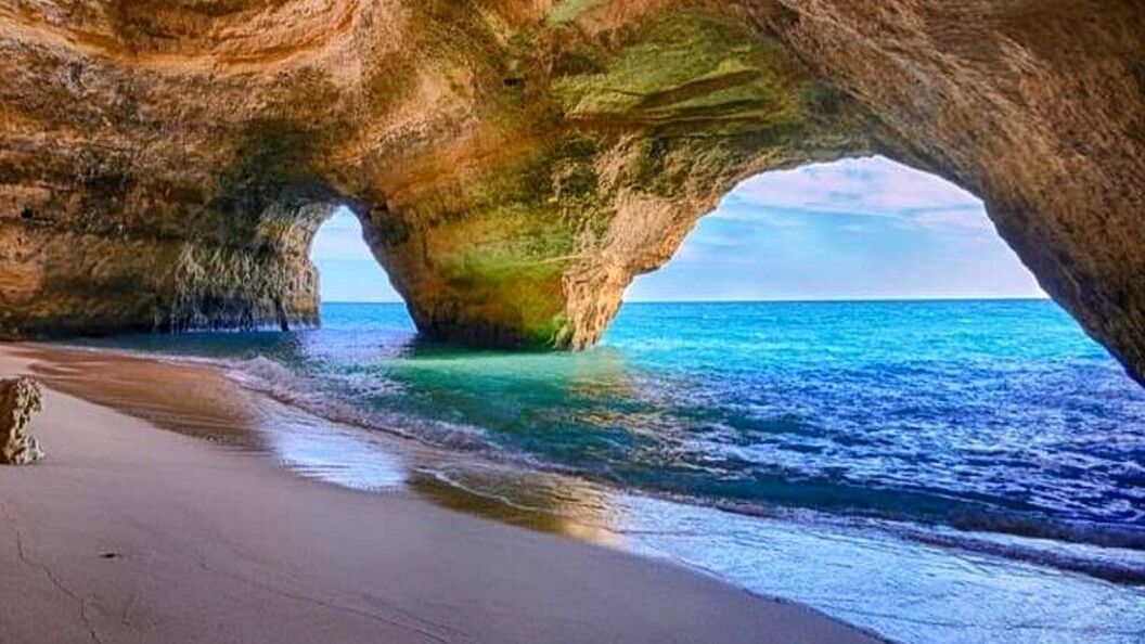 Grotta di Benagil, Portogallo