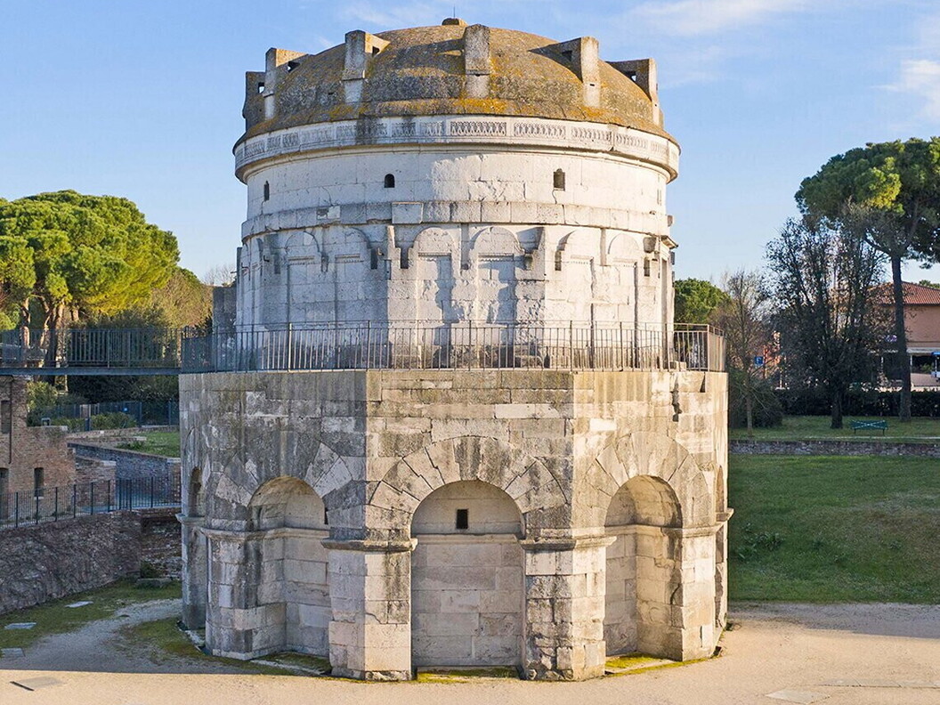 Mausoleo di Teodorico, Ravenna - su concessione del Ministero della Cultura - Direzione regionale Musei dell'Emilia-Romagna