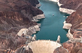 Hydroelectric plants