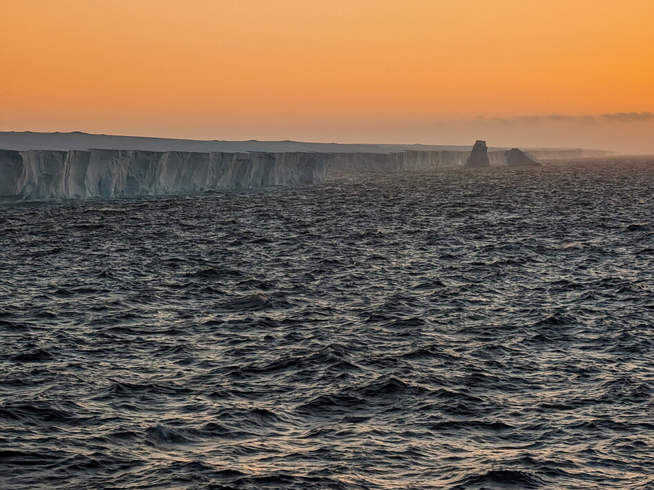 Il caso dell'iceberg A-23a