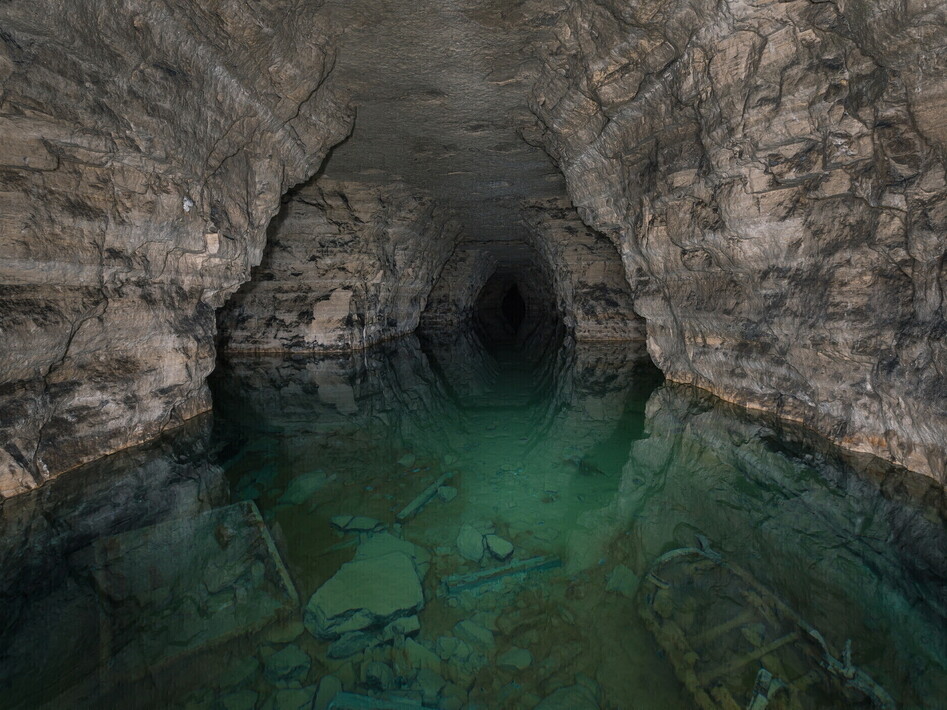 Scoperta l’acqua più antica della Terra