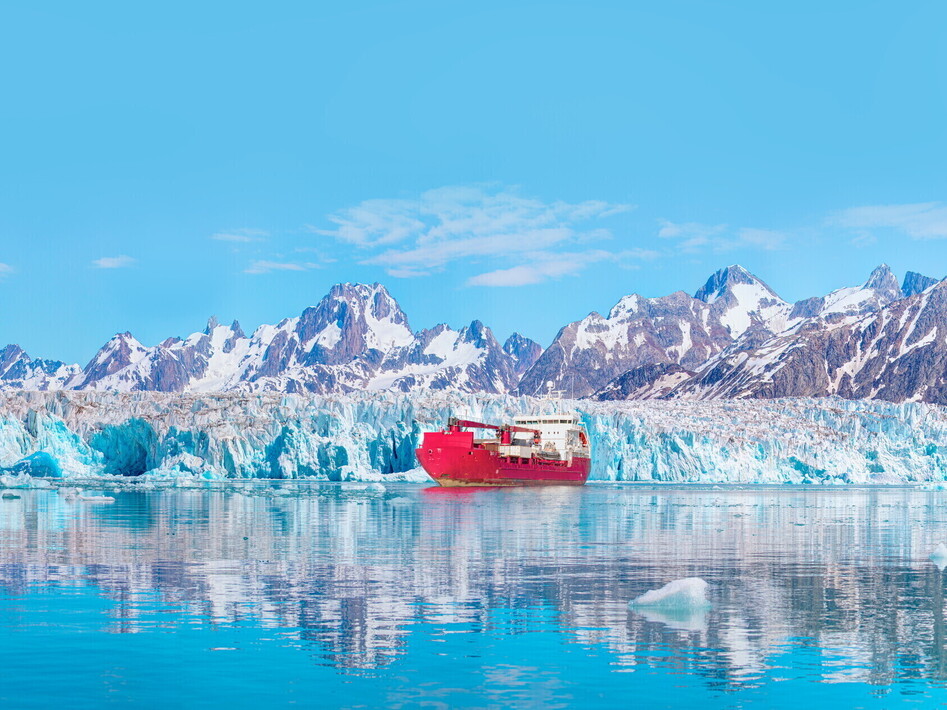 Artico: fusione dei ghiacci, nuove rotte e interessi economici