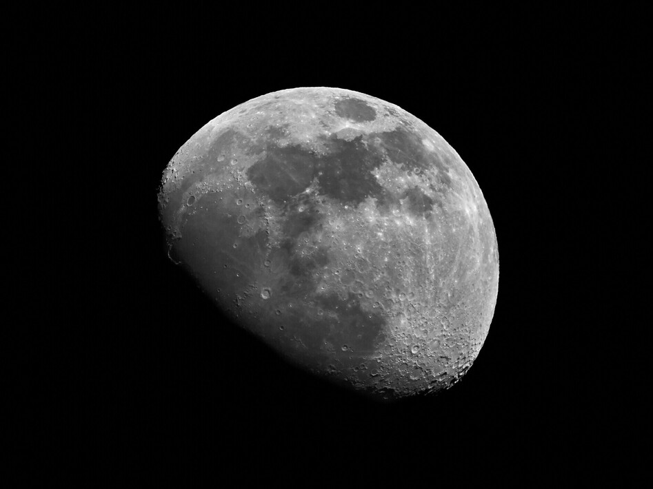 Dall’altra parte della luna 